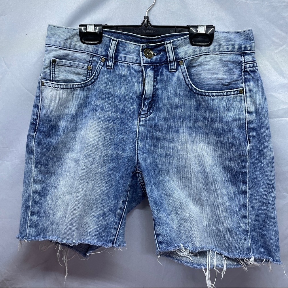 Ruff hewn jean board length shorts distressed acid  wash style